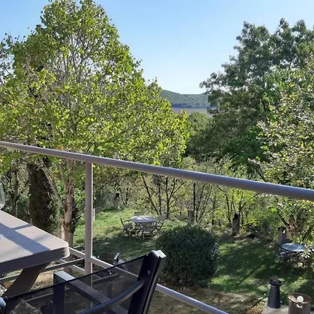 Le Couvent Apartment